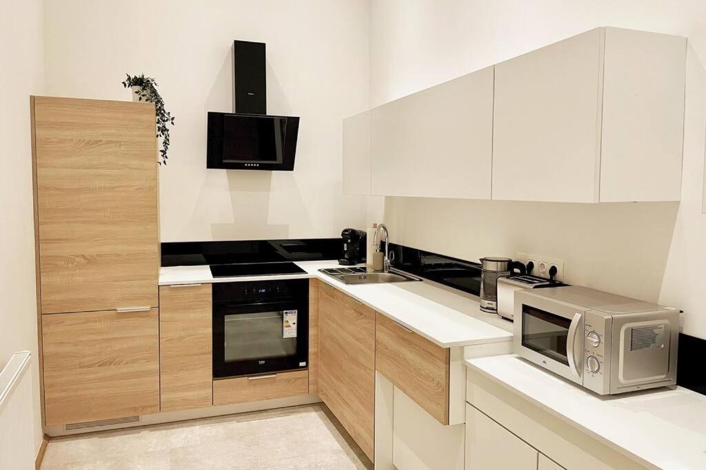 City-Center-Apartment Hip Area, Big & New Vídeň Exteriér fotografie